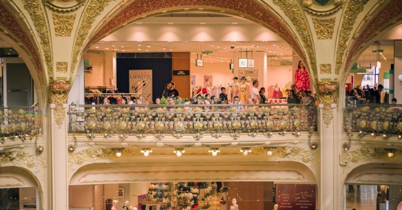 Mezzanines - Ornamented, Golden Mezzanines