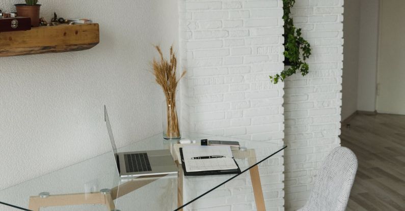 Climbing Plants - Workspace on Glass Table